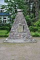 Deutsch: Kriegerdenkmal der ehemaligen Gemeinde Neurahlstedt in Hamburg-Rahlstedt.