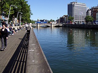 Río Liffey: Río en Dublín, Irlanda