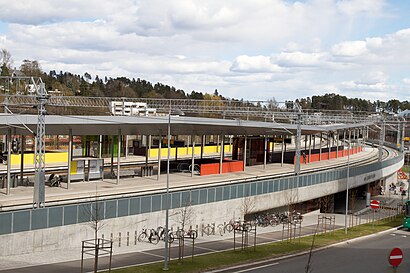 Hvordan komme seg til Lysaker stasjon med offentlig transport - Om stedet