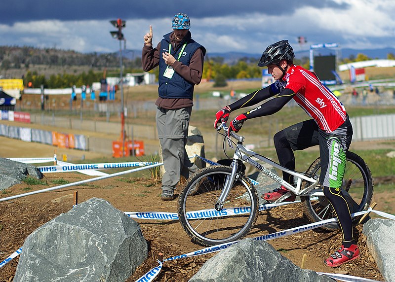 File:MTB Trials 3 Stevage.jpg