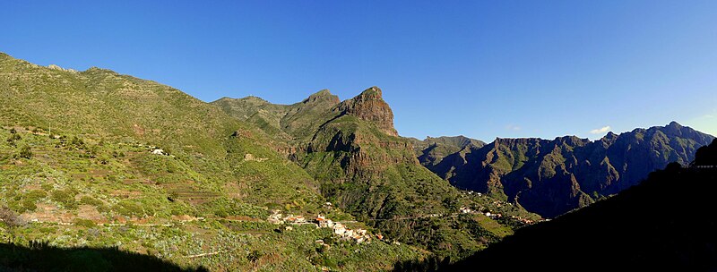 File:Macizo de Teno - Teno Gebirge - 02.jpg