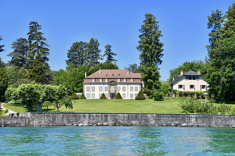 File:Maison de maître « La Grande Pierrière » (1).jpg