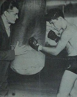 Manuel Ortiz - The Knockout Vol. 16 - 9 May 1944.jpg