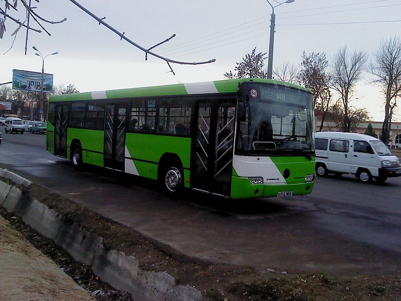 File:Mercedes-Benz O345 Conecto C в Ташкенте.jpg