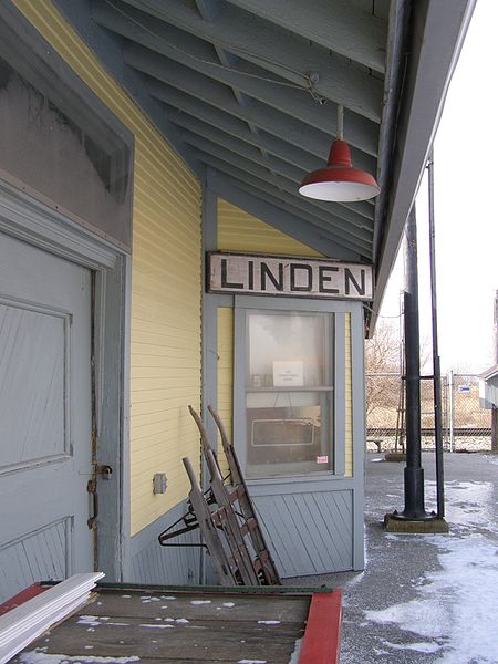 File:Monon Museum Linden Indiana Station.jpg