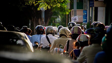 Tập_tin:Moto.Traffic.PhnomPenh.jpg