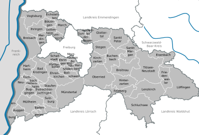 Municipalities in FR.svg