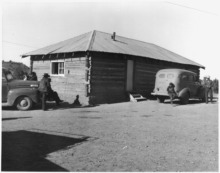 File:Navajo parents waiting to pick up students at rural day school - NARA - 295161.tif