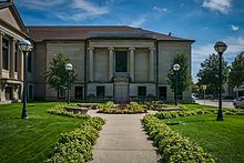 Neville Public Museum, 125 S. Jefferson St. Green Bay Neville Public Museum.jpg