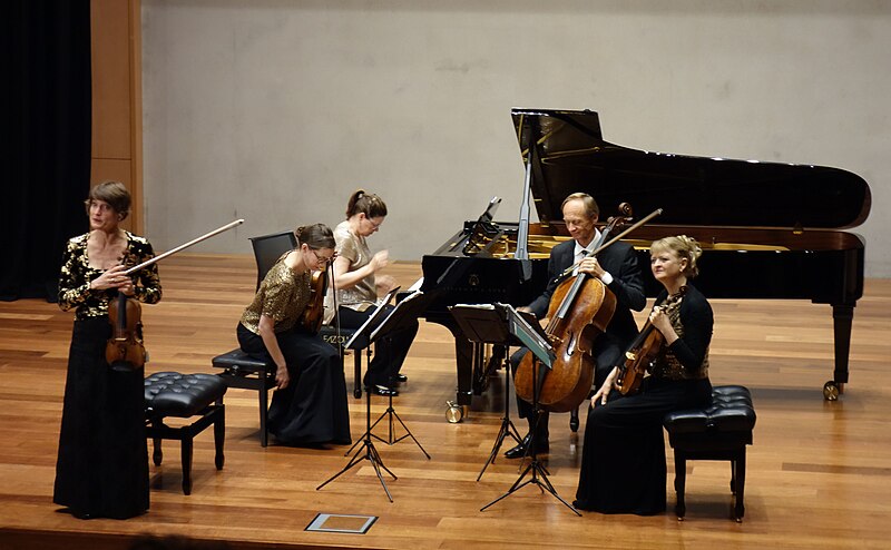 File:New Zealand String Quartett 004.jpg