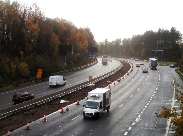 Construction of electronic indicator signs for the variable speed limit scheme at junction 27 and a new concrete reservation (2010)