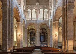 North transepts - Basilique Saint-Sernin - fixed perspective (cropped)