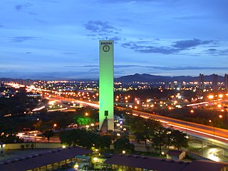 Obelisco de Barquisimeto, 2005.jpg