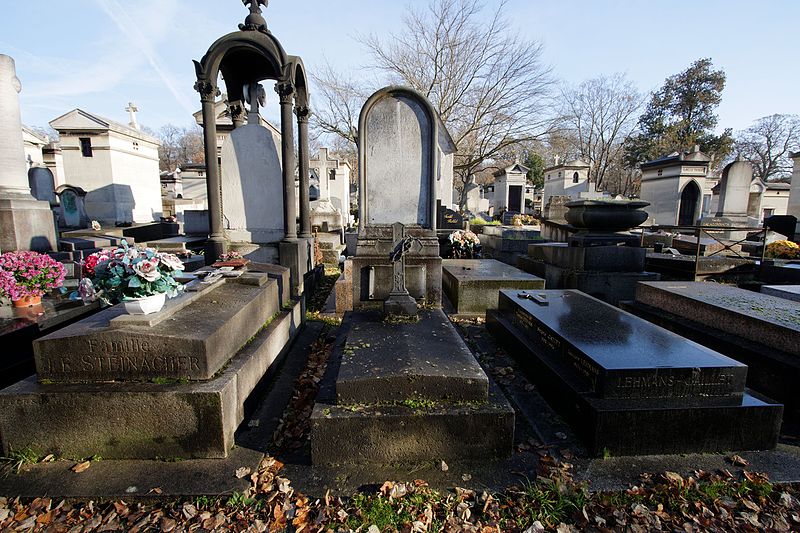 File:Père-Lachaise - Division 60 - Duveyrier 01.jpg