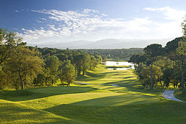 Panoramica del PGA Golf de Catalunya, a Caldas