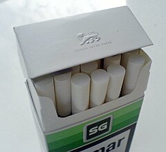 Hard cigarette pack or paperboard box