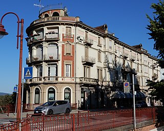 <span class="mw-page-title-main">Palazzo Ravera</span> Building in Ivrea, Italy