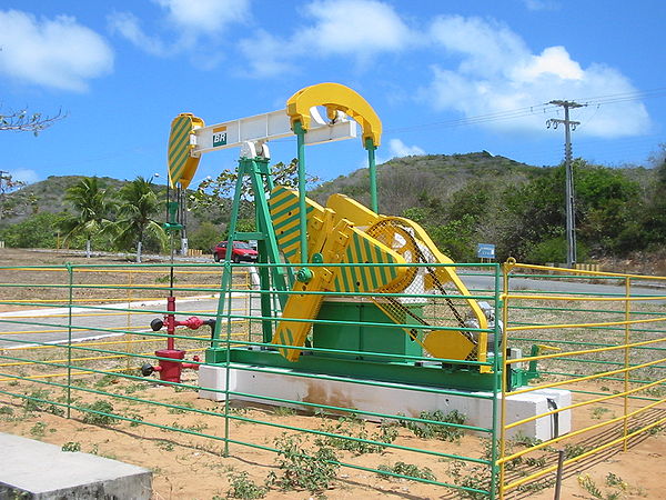 Petrobras standard model for its land oil pump, popularly known as Wooden Horse (Cavalo de Pau in Portuguese) in UFRN, Natal, Brazil.