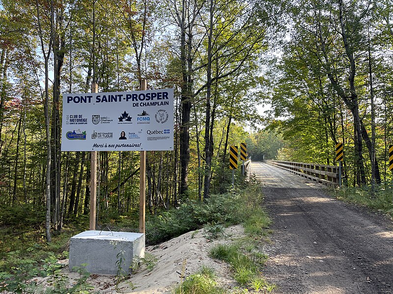 File:Pont Saint Prosper de Champlain 001.jpg