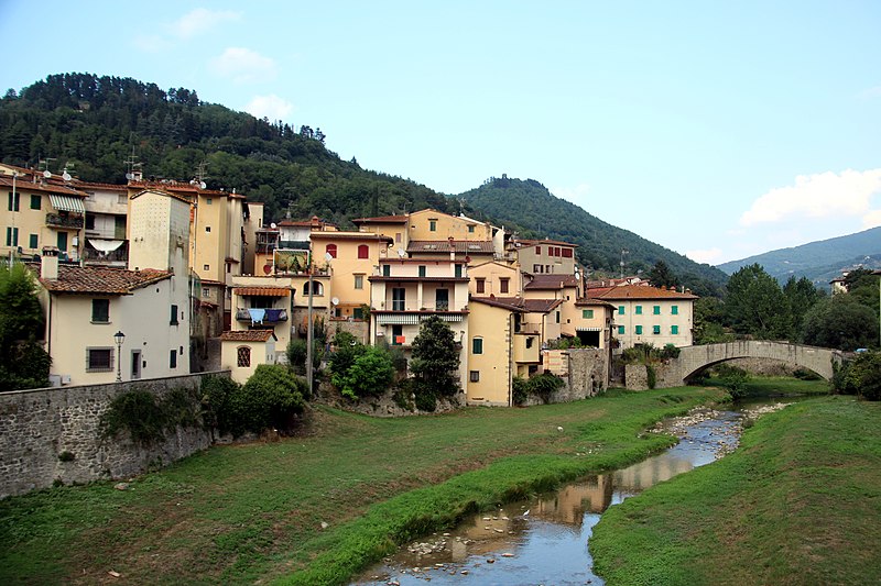 File:Ponte vecchio (Dicomano) 13.jpg