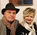 Čeština: Jan Přeučil a Eva Hrušková na Maxiautogramiádě konané v pražské galerii Mánesova 54 péčí Vratislava Ebra.