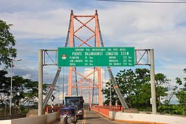 Most přes Rio Madre de Dios.  Úsek Transoceánica mezi tichomořským pobřežím Peru a atlantickým pobřežím Brazílie