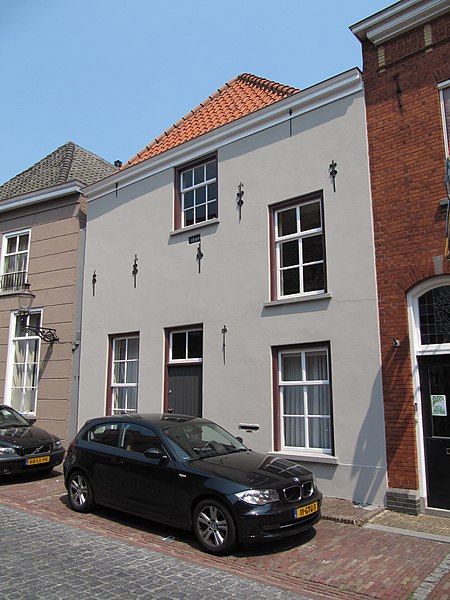 File:Ravenstein - Kolonel Wilsstraat 13.jpg