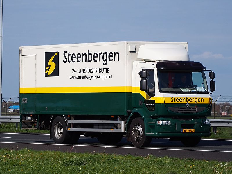 File:Renault truk, Steenbergen distributie.JPG