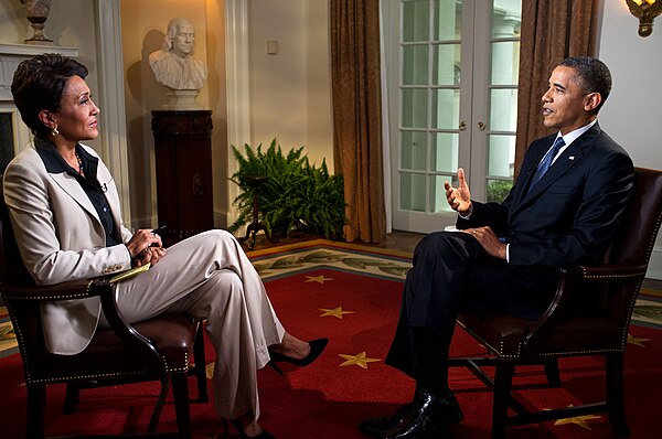 Robin Roberts interviewing President Barack Obama in the Cabinet Room of the White House, 2012