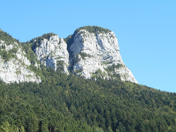 Roche Veyrand from Corbel Valley Roche Veyrand 14.08.2016.jpg