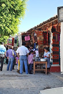 Rugs and other textiles for sale in Teotitlan del Valle, Oaxaca RugsTexSaleTeotitlan1.JPG