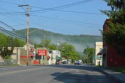 Nicholas Street (U.S. Route 60)