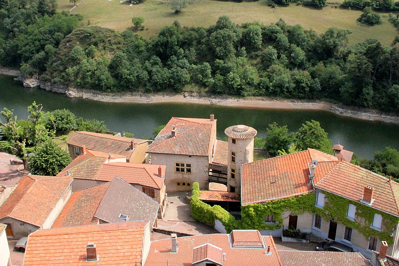 File:Saint-Maurice-sur-Loire - mairie.jpg