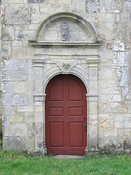 File:Saint-Urbain (29) Chapelle de Trévarn 05.JPG