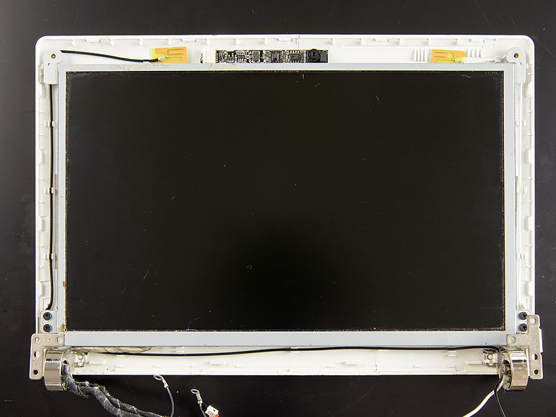 File:Samsung NC10 - display with webcam and Wifi antennas-92196.jpg