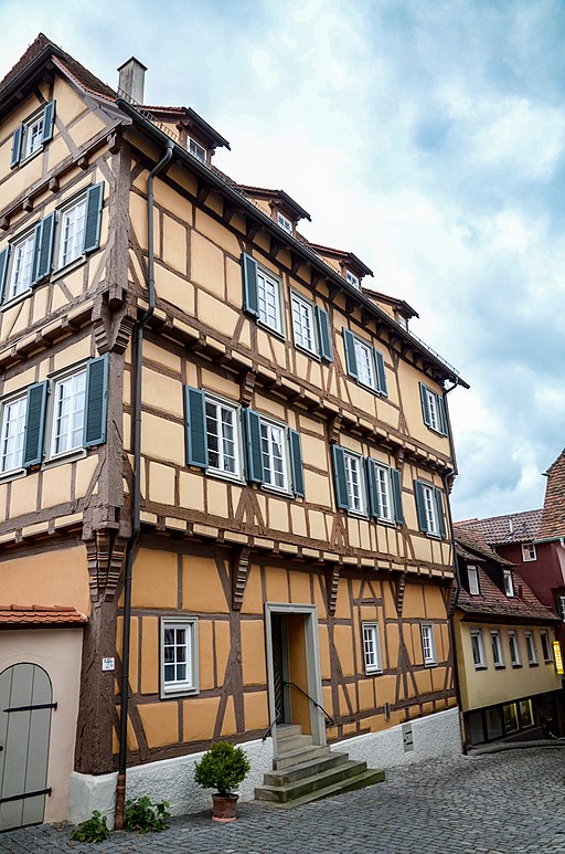 Schwäbisch Hall, Pfarrgasse 12-20111229-002