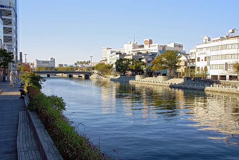 File:Shinmachi boardwalk01s3872.jpg