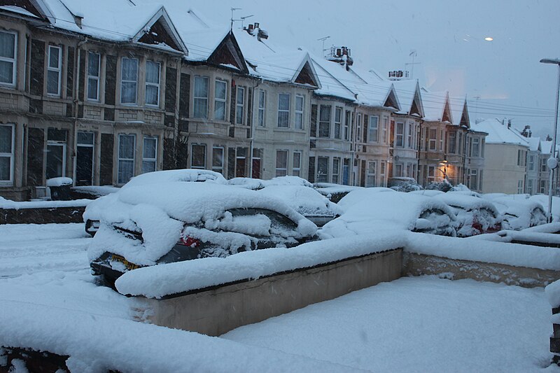 File:Snow in Brislington.jpg