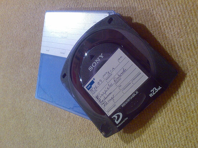 File:Sony Professional Disc 23GB 20091115.jpg