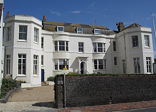 <span class="mw-page-title-main">St Aubyns School</span> Preparatory day and boarding school in Brighton, East Sussex, England