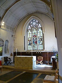 The church altar St Mary the Virgin, East Barnet interior 05.JPG