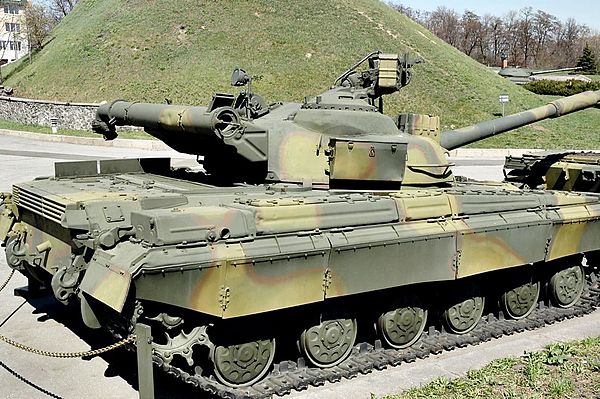 The T-64 has a characteristic exhaust vent in the rear