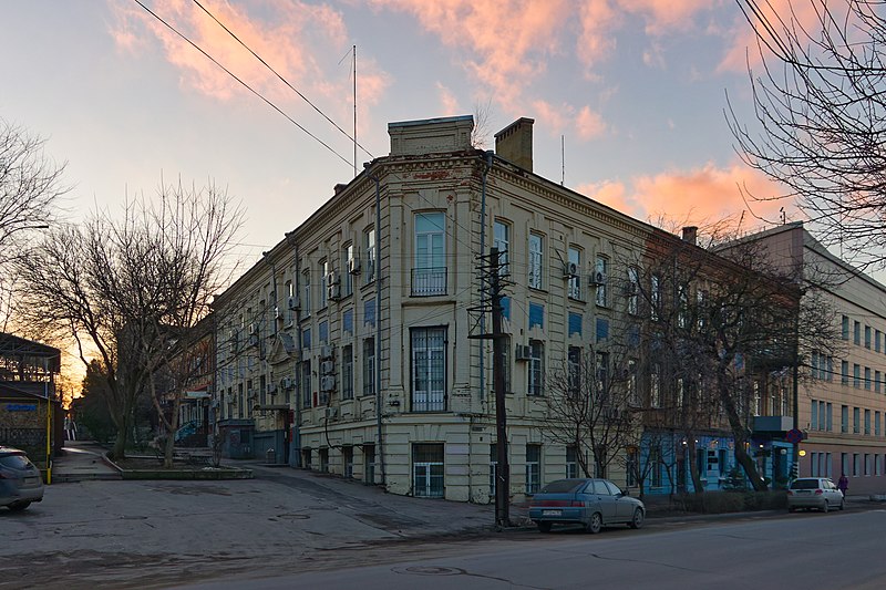 File:Taganrog. House of Kumbaruli IMG 0201 2575.jpg