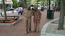 One of the Davis Square statues Ten Figures statues in Davis Square, August 2010.jpg