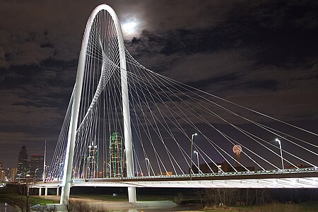 Margaret Hunt Hill Bridge. Silta Dallas, Texas, USA (2012)