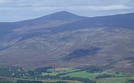 Glen Esk, G'arbiy Nokdan ko'rinish - geograph.org.uk - 566327.jpg