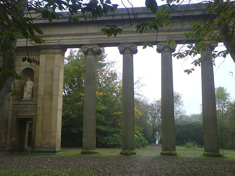 File:Town Hall Colonnade.JPG