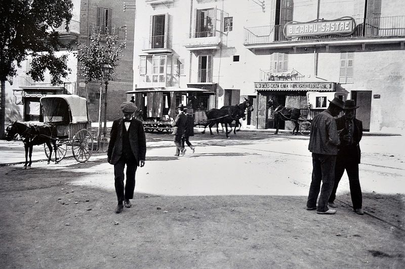 File:Tram in Palma de Mallorca (1914).jpg