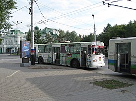 Троллейбусы в центре Омска (лето 2009 года)