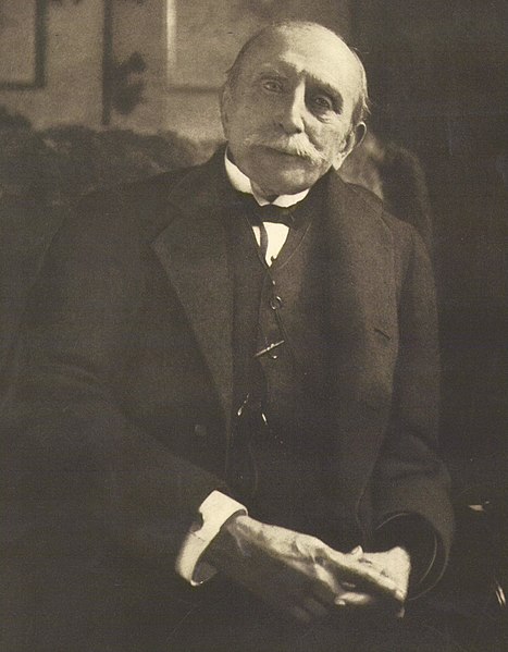 File:Tullio Pinelli.jpg